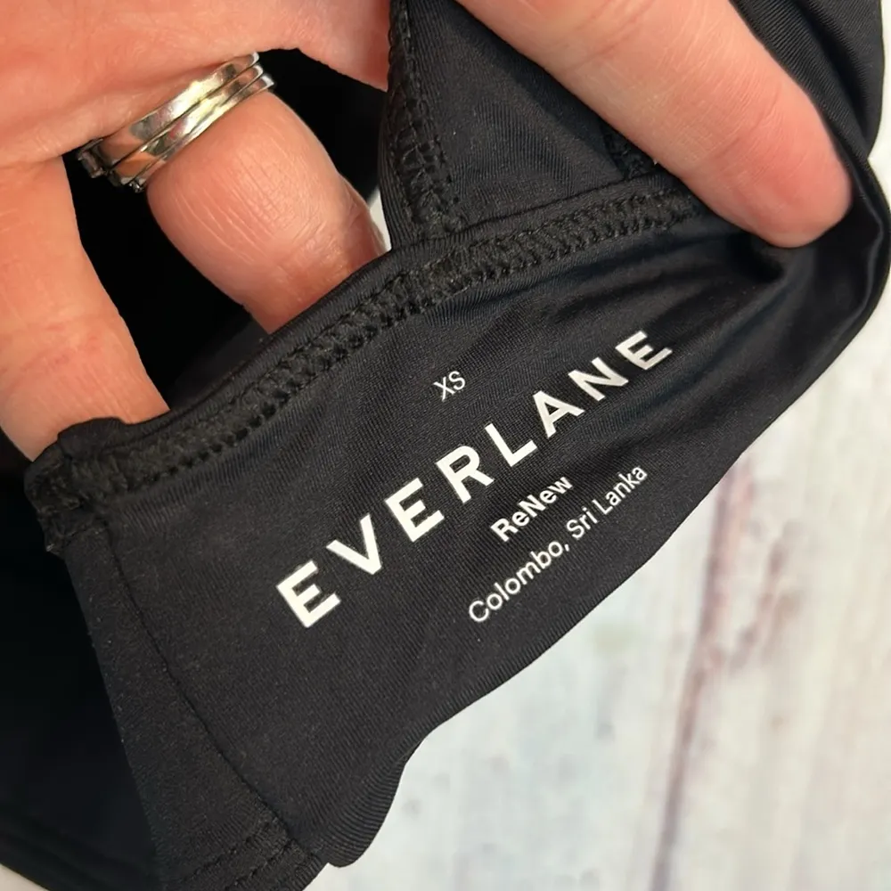 Everlane NWT  The Triangle Bikini Top - Image 9