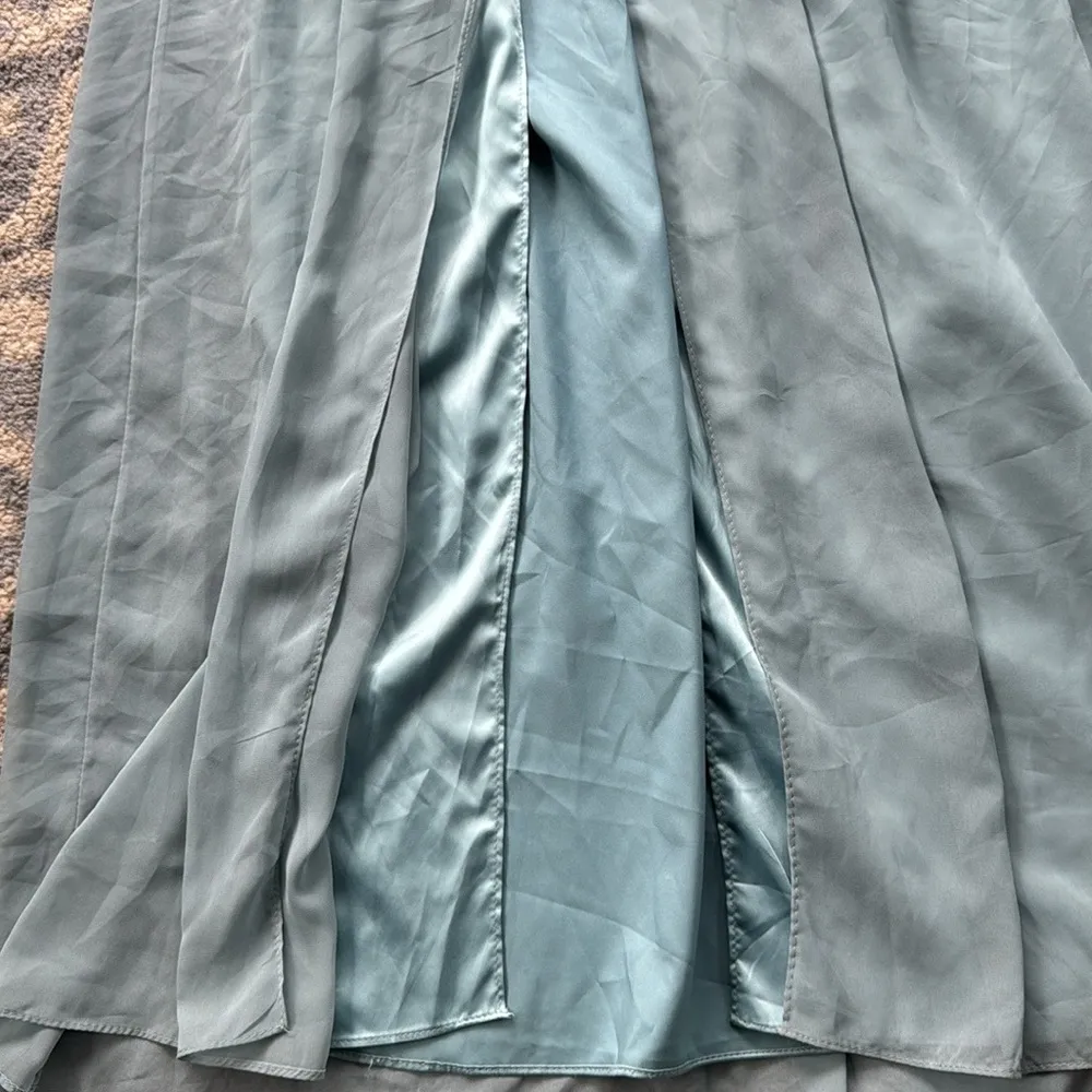 Dessy Collection Vivian Diamond 2894 Lux Chiffon Bridesmaid Dress Sage Green Size undefined - Image 5