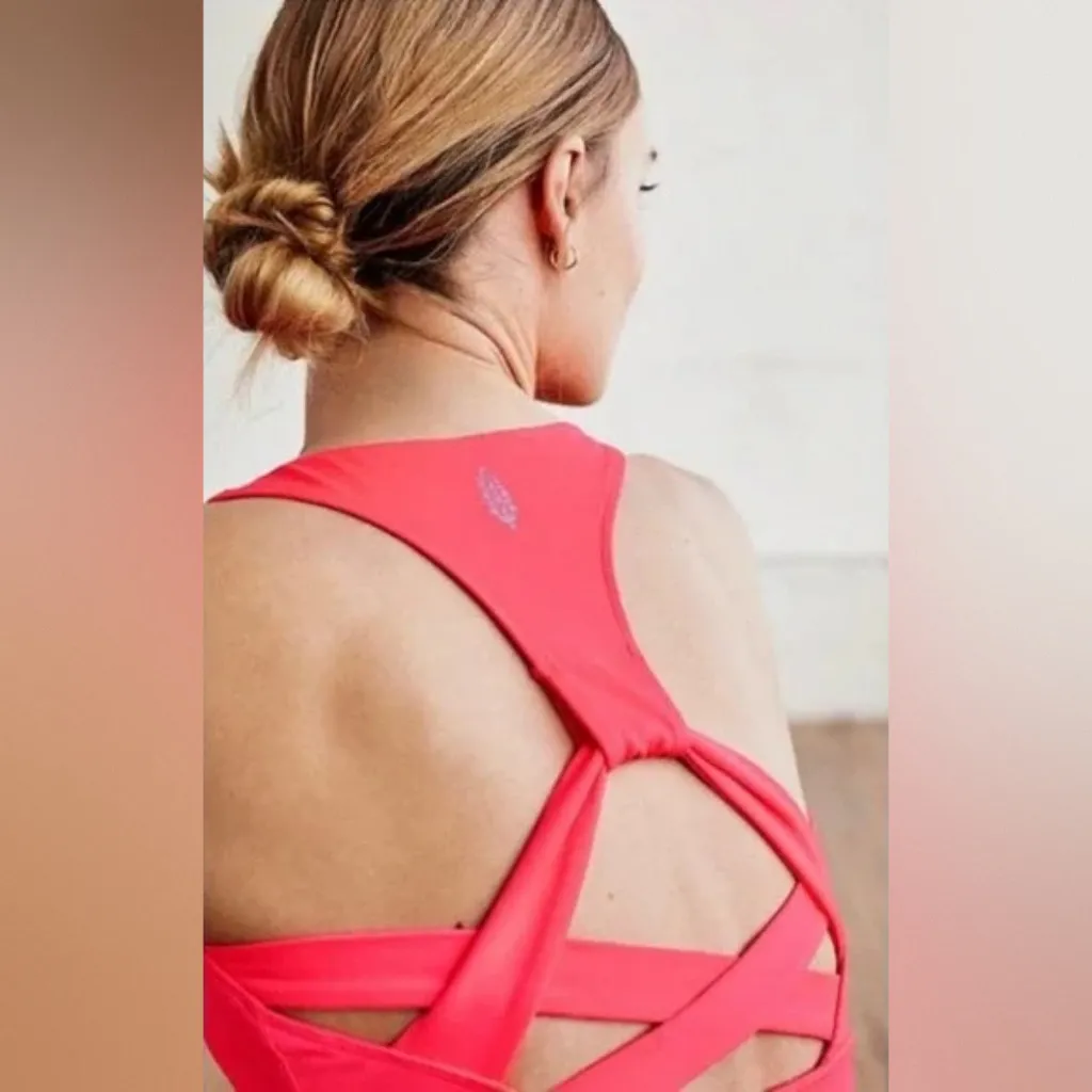 NWOT Free People Movement Synergy Bra - Image 3
