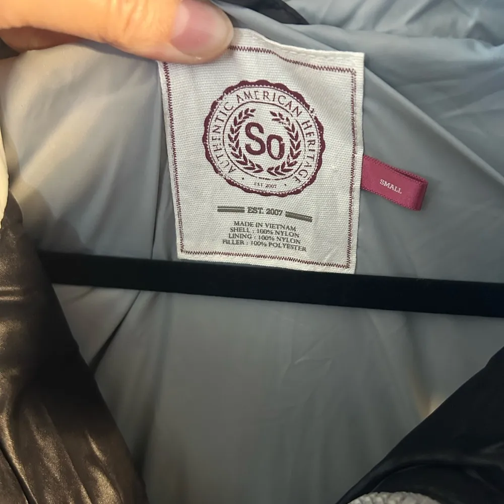 Sonoma Black Quilted Vest, Size Small - Image 3