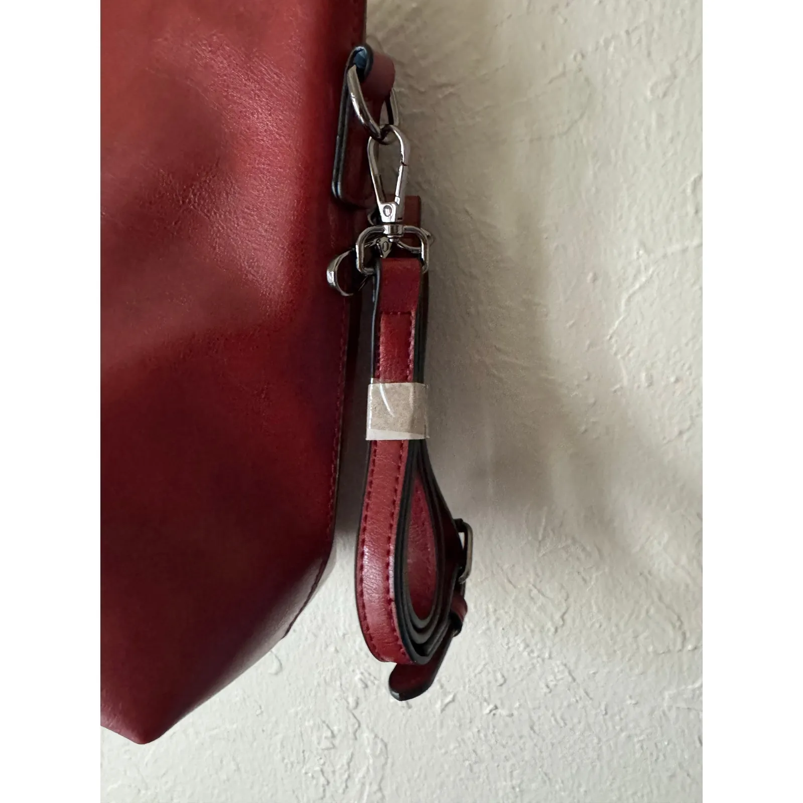 NWOT Elegant Faux Leather Tote with Removable Long Strap in Burgundy Red - Image 4