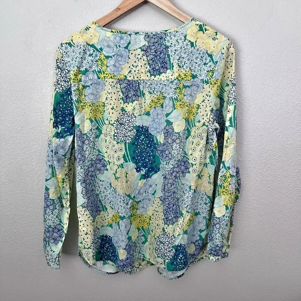 TALBOTS | Band Collar Popover Floral Blue Yellow Green Cluster Garden | Medium - Image 5
