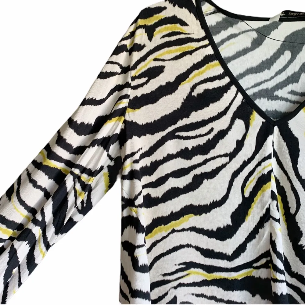 NWT Zara Zebra Print V Neck High Low Blouse Top - Image 14