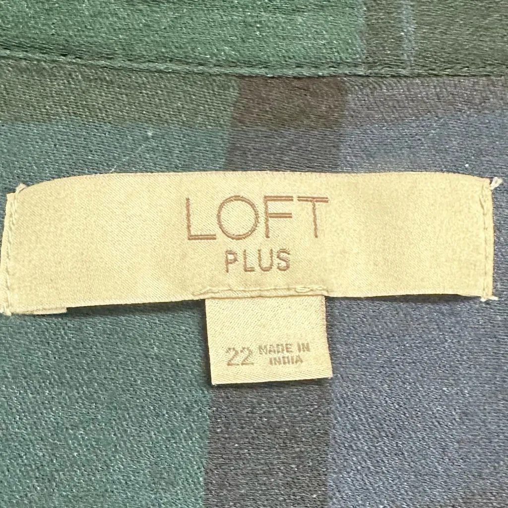 LOFT Plus Plaid Shirt with Ruffle Detail in Green and Blue Women's Plus Size 22 - Image 2