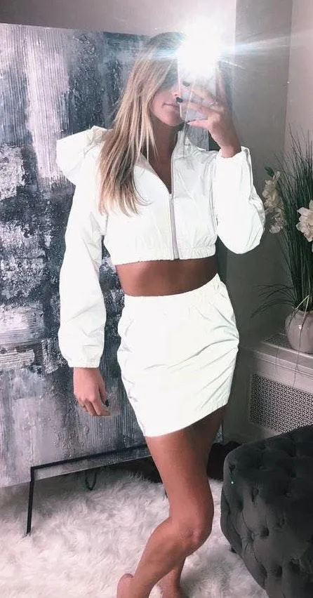 Vyvacious reflective crop jacket  - Image 2