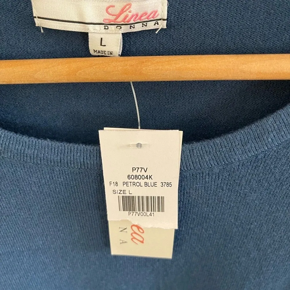 Women’s Linea Donna petro blue wide neck pullover sweater Large - Image 3