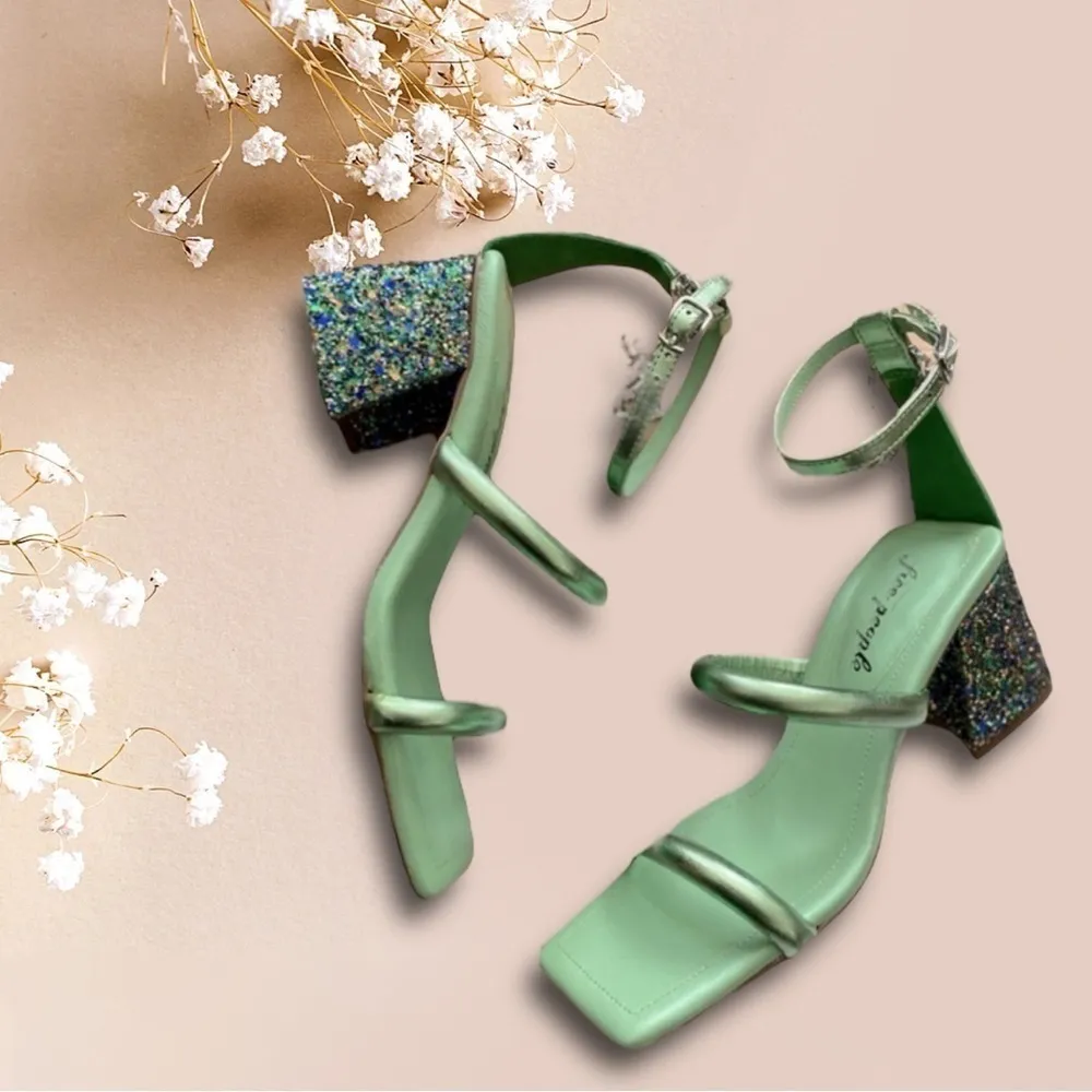 Free People Parker Silver Chain Heels Green Lime Metallic Sz 39 - Image 2