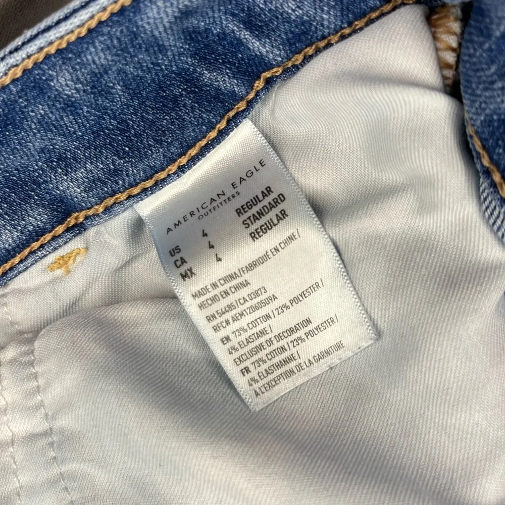 American Eagle The Dream Jean size 4 - Image 3