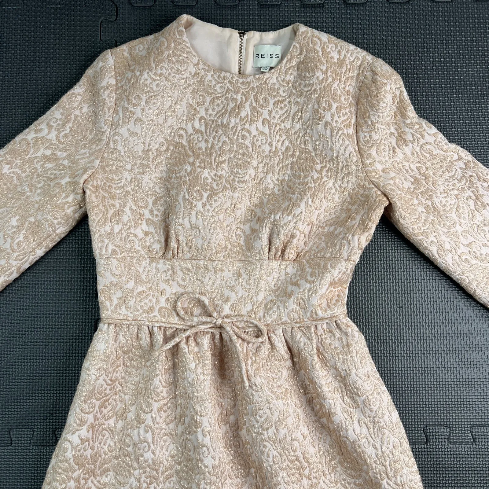 REISS Rose Gold Melanie Jacquard Party Dress Sz 4 Tie Waist Cocktail Wedding - Image 4