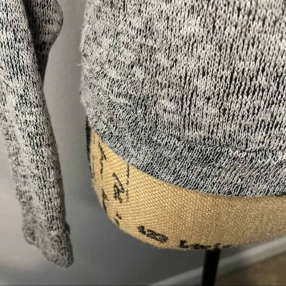 Phanuel Anthropologie Gray Long Sleeve Scoop Neck Pullover Sweater Size Small - Image 9