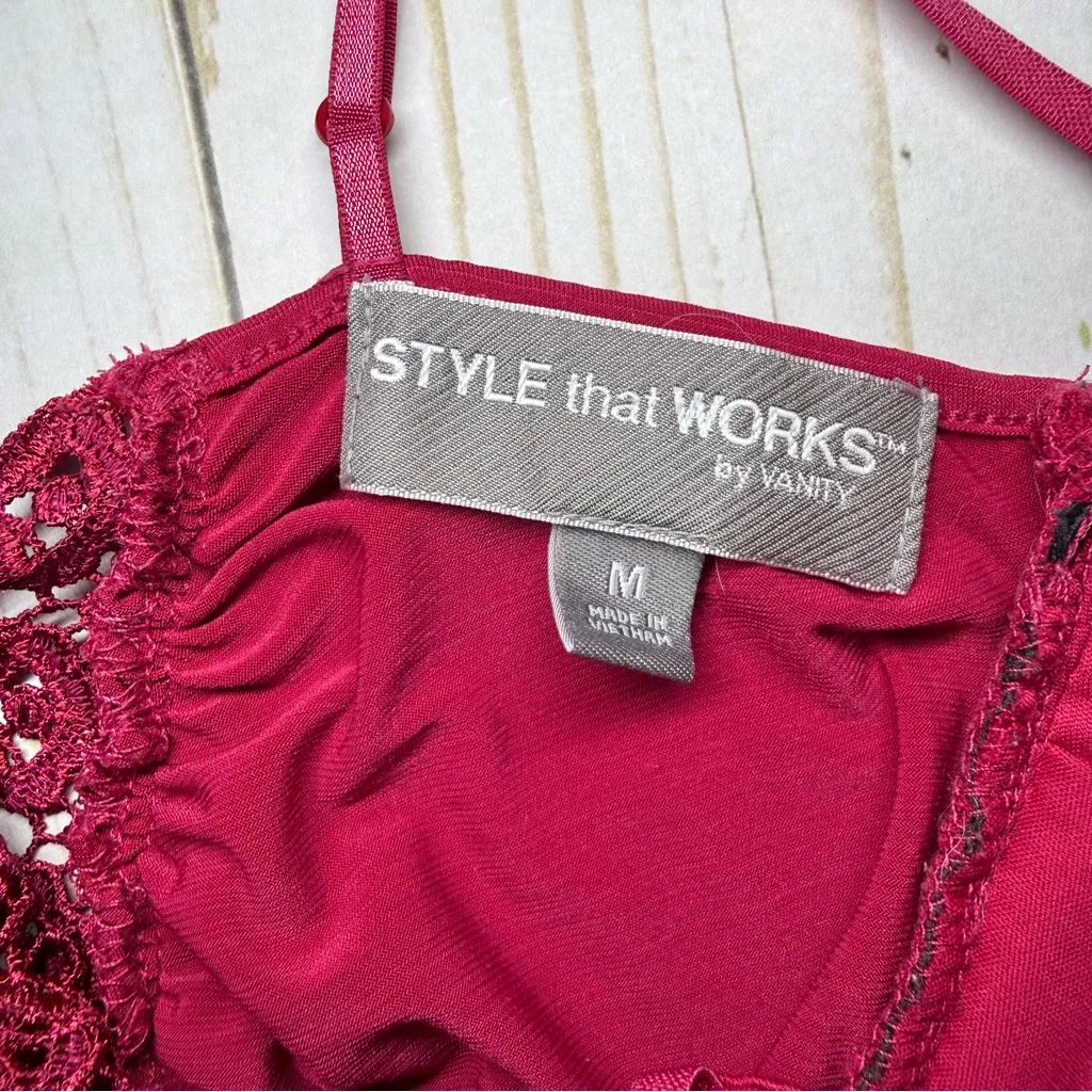 Vanity Magenta Ruched Lace Tank Top Pink Size M - Image 3