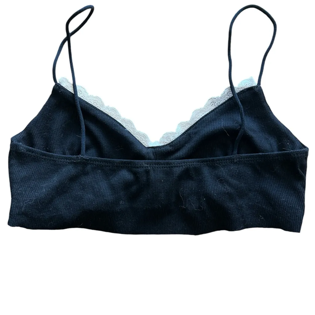 SHEIN XS bra style tank‎ black with white lace in great condition. No pads - Image 3