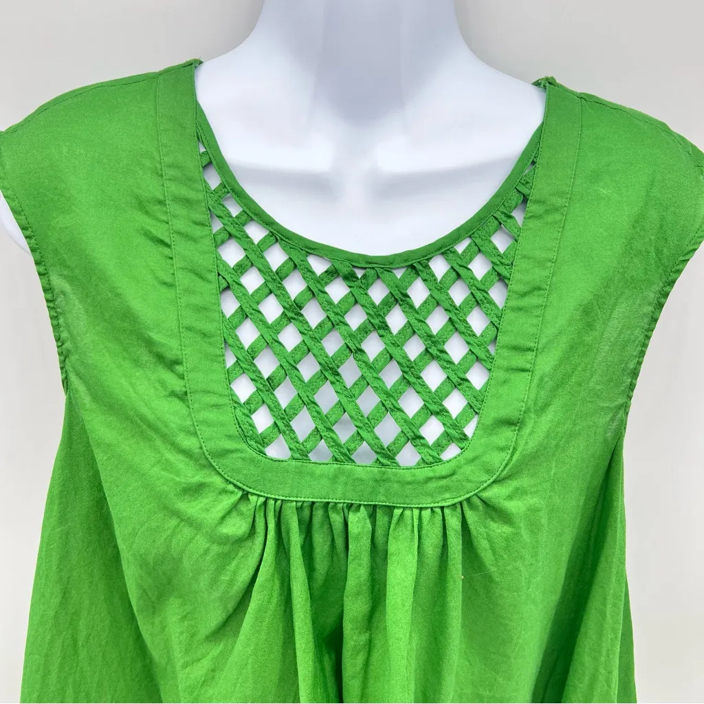 HD in Paris Vibrant Green Lattice Blouse - Image 3
