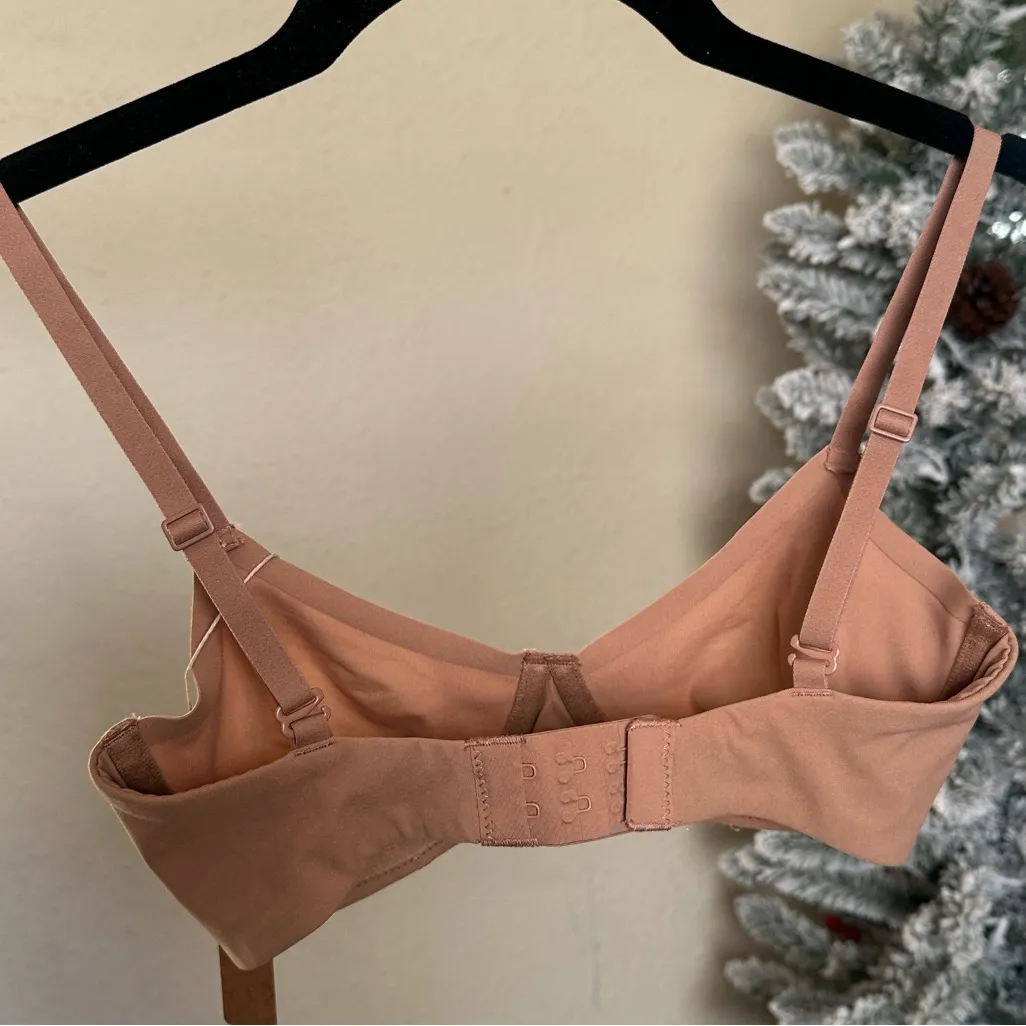 NWT Skims Fits Everybody Unlined Demi Bra- SIENNA Size 34A - Image 2