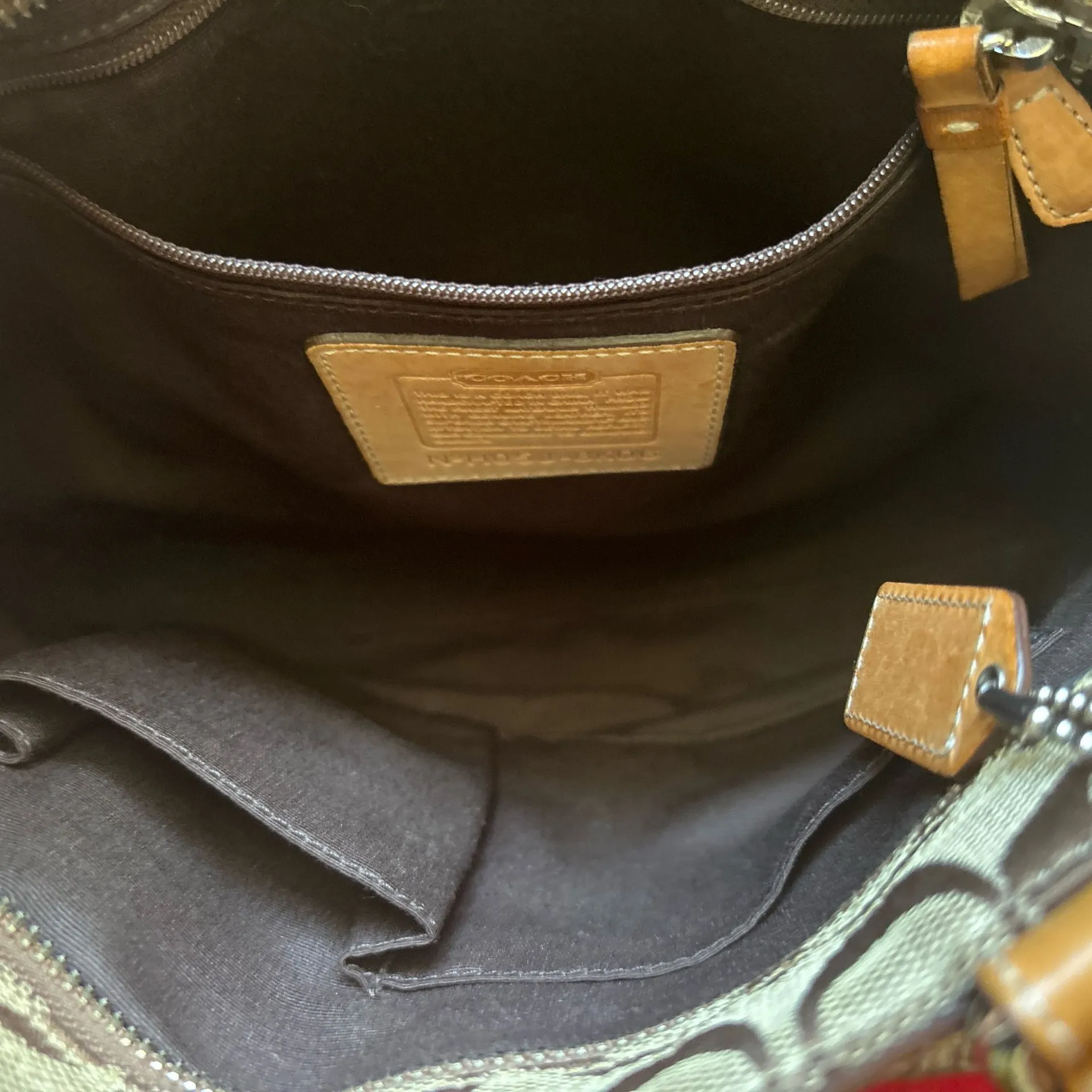 Vintage Coach Hampton Shoulder Bag - Image 8