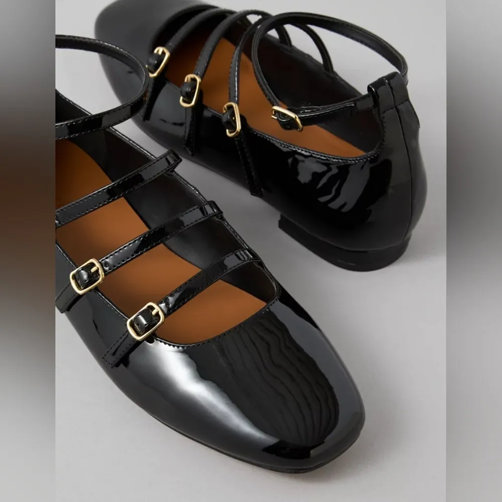 NWT American Eagle AE Multi-Strap Mary Jane Flat Size 7 - Image 3