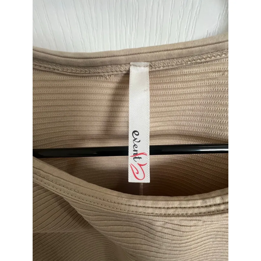 Event Tan Long Sleeve Ribbed Crop Top With Balloon Sleeves Size M - Image 2