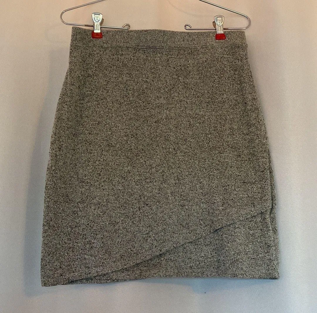 Abercrombie & Fitch Grey skirt Gray Size M - Image 2