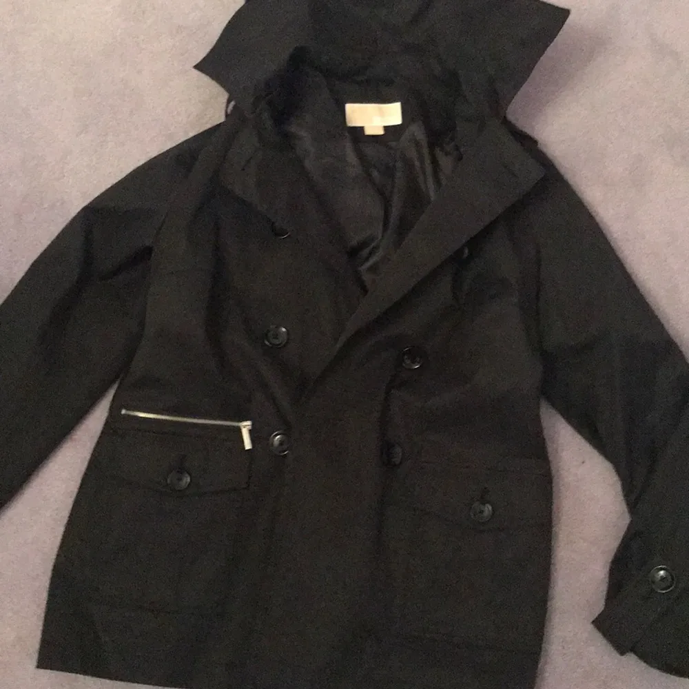 Michael Kors raincoat with detachable hood M - Image 3