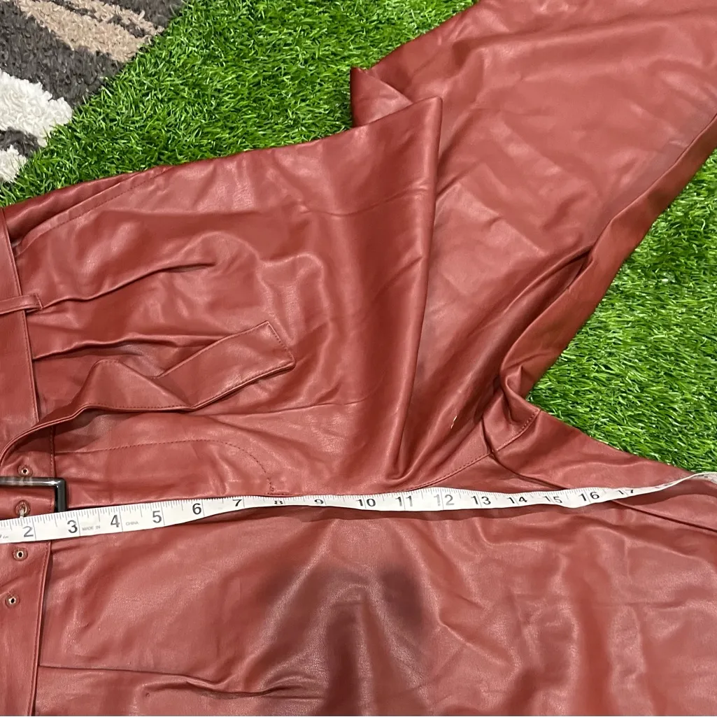 Who What Wear Faux Leather Straight Leg Pants 12 - Image 14