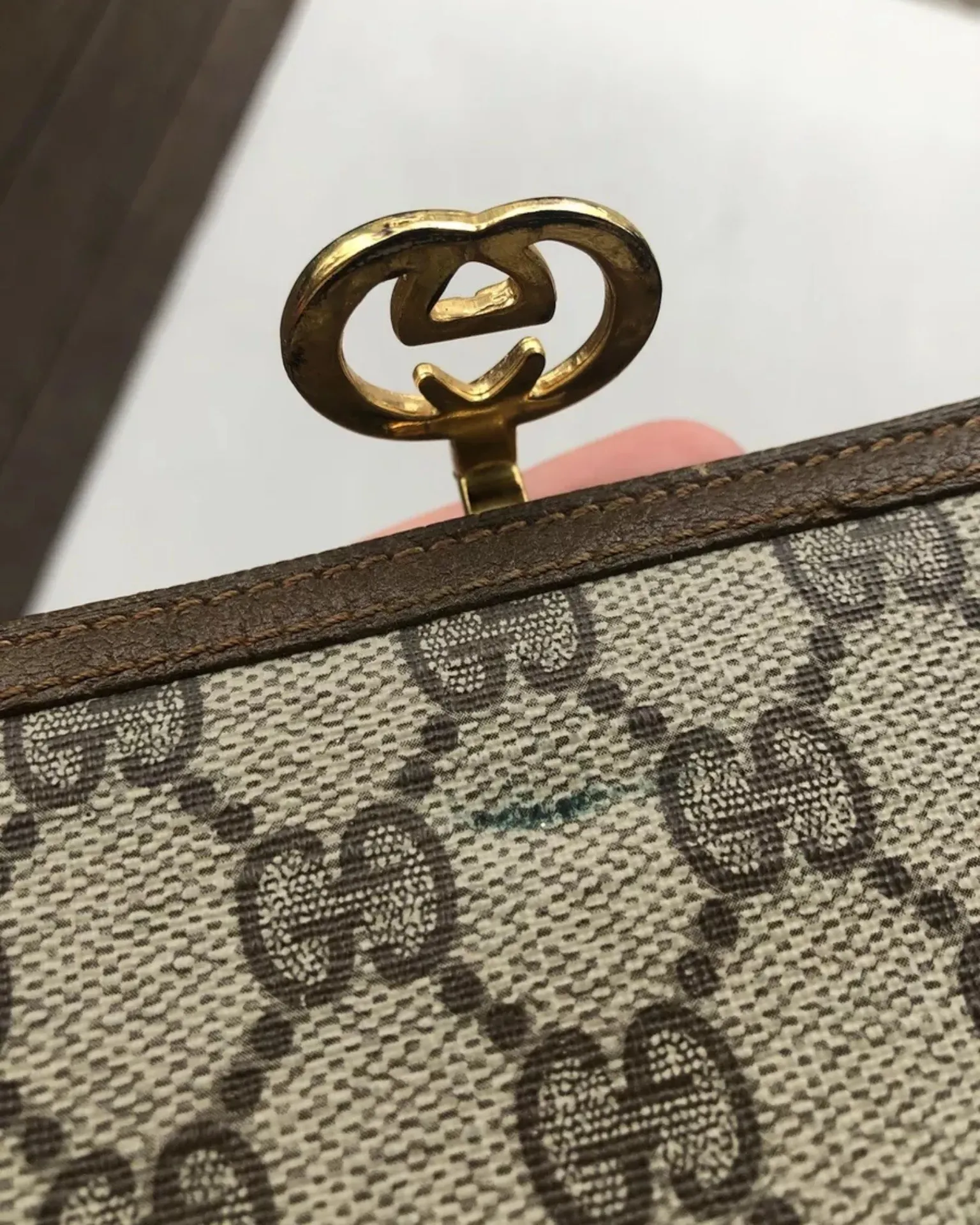 Gucci Wallet Vintage - Image 4