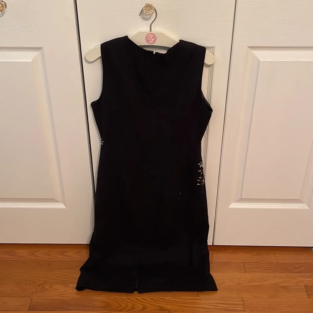 Wool Blend Embroidered Floral Dress - Image 3