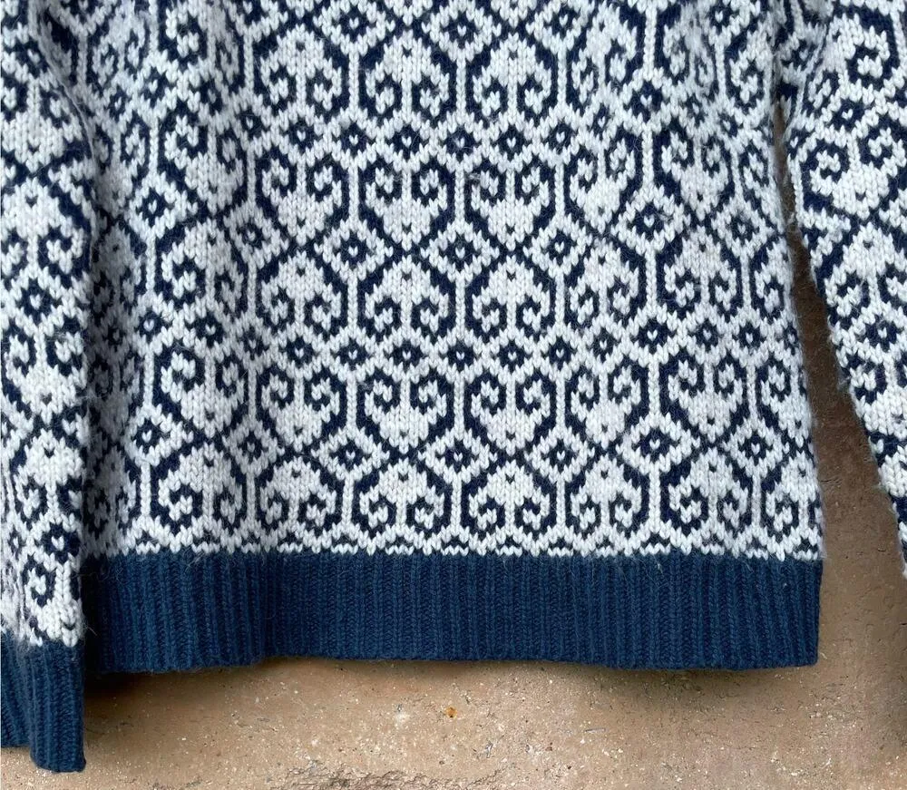 AEO Chunky Knit Retro Fair Isle Sweater M - Image 3