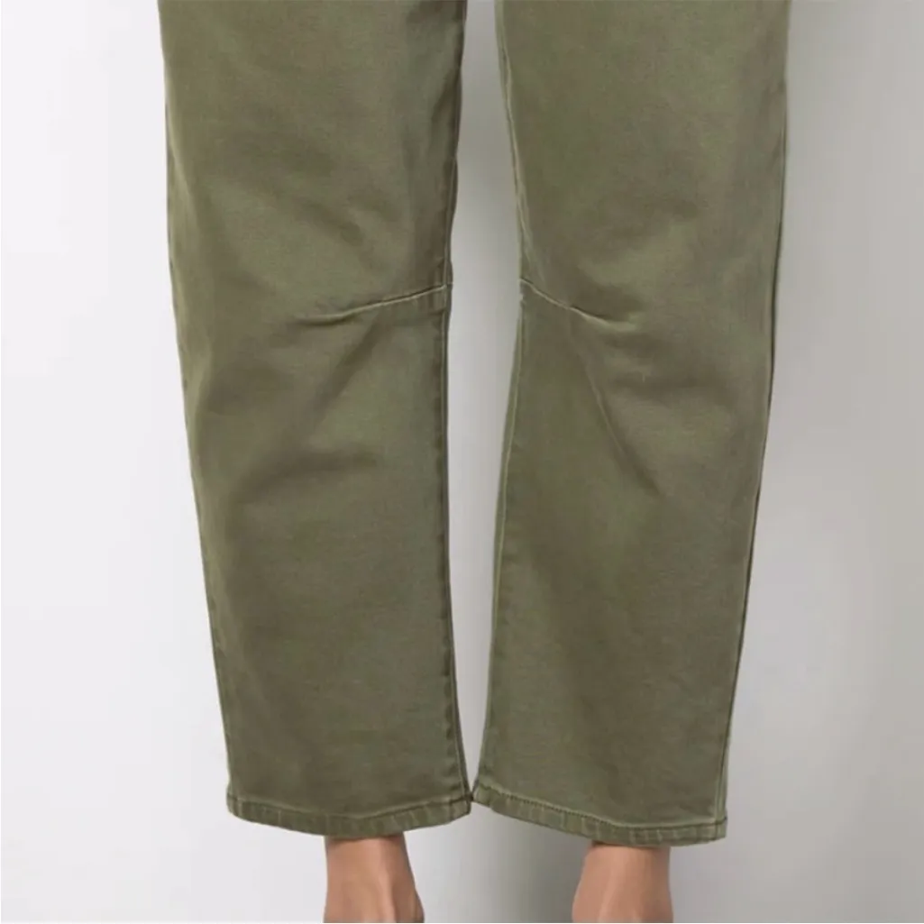 Like New EVEREVE Cora Pants Olive
Size 31 Retail $138.00 - Image 6