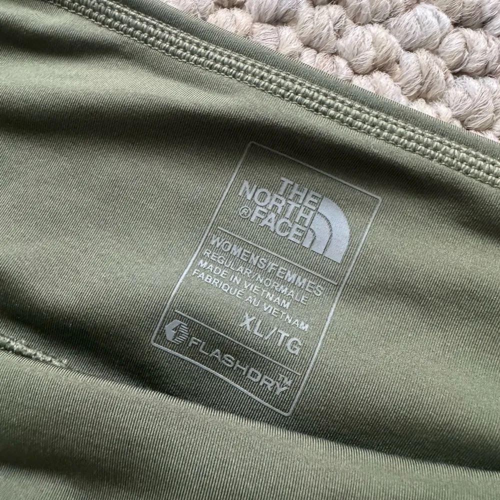 NWOT The North Face Dayology Mid-Rise 7/8 Tight Women’s Size XL Mesh Detail - Image 5