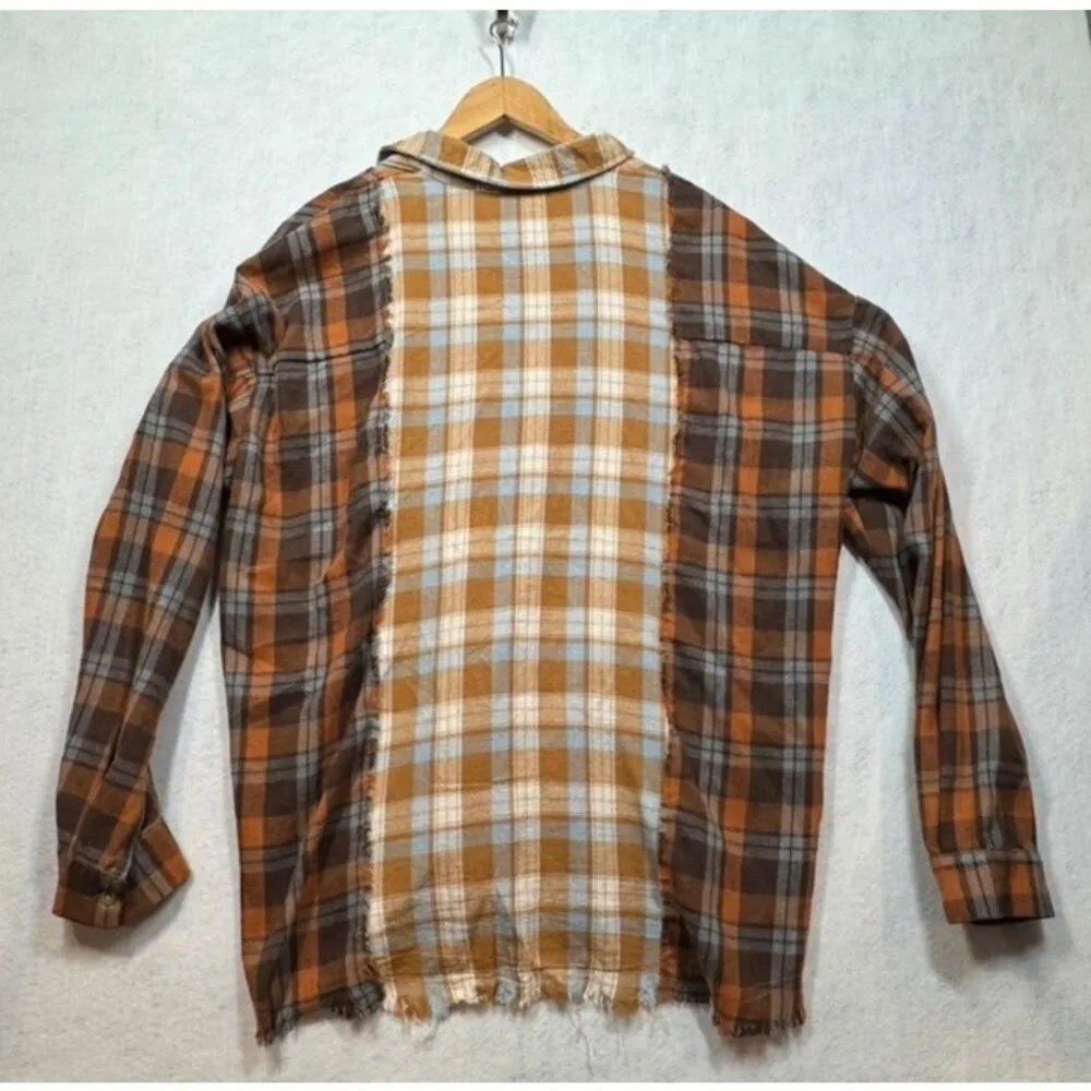 BKE Mixed Flannel Boyfriend Shirt Plaid Long Sleeve Button Front Women's XL - Image 4