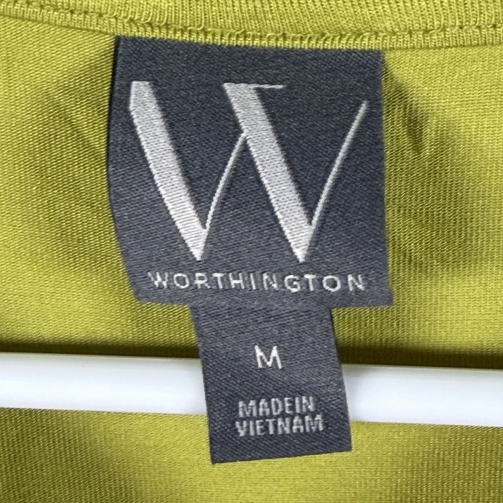 Worthington Tank Top Women's Medium Round Neck Tencel Blend Green Wide Strap - Image 3