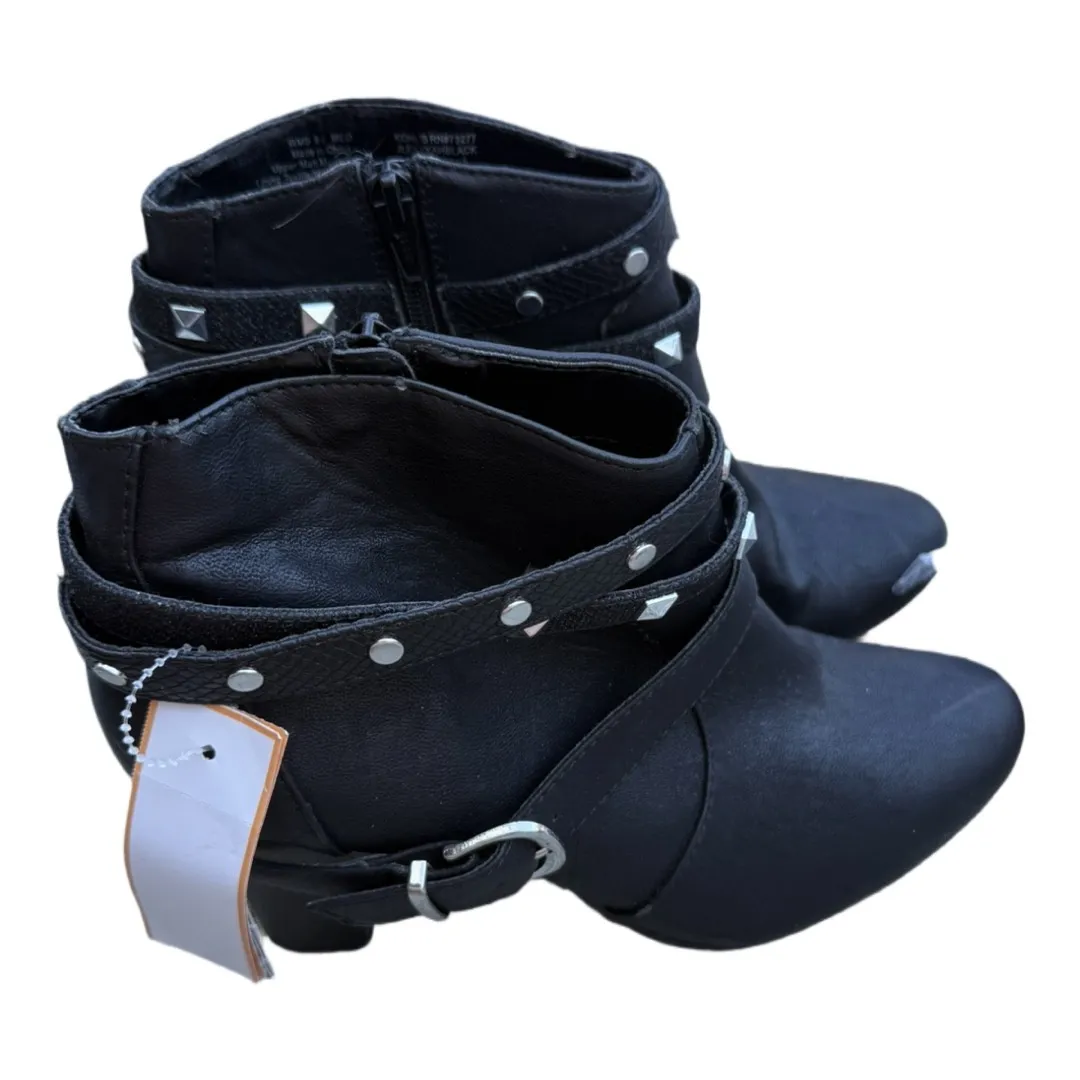 Jennifer Lopez Studded Black Faux Leather Ankle Booties 8.5 Edgy Punk Grunge - Image 4