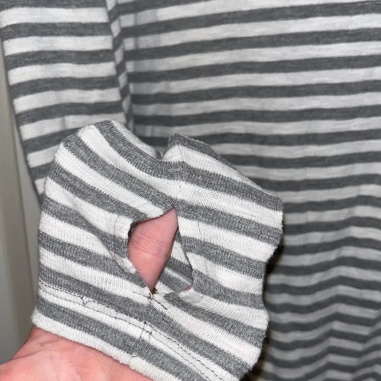 Aerie real soft grey & white striped long sleeve - Image 4