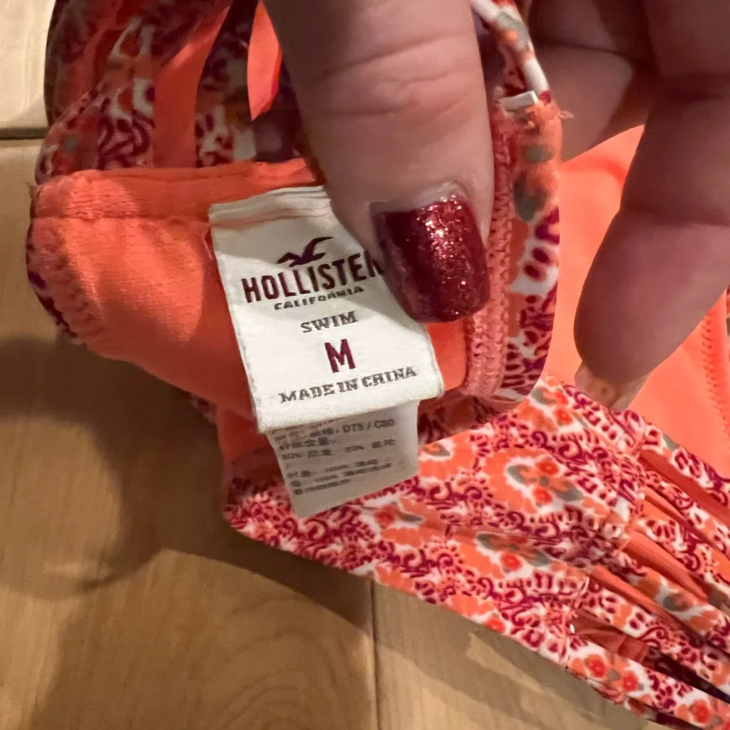 Hollister Swim Suit - Image 3