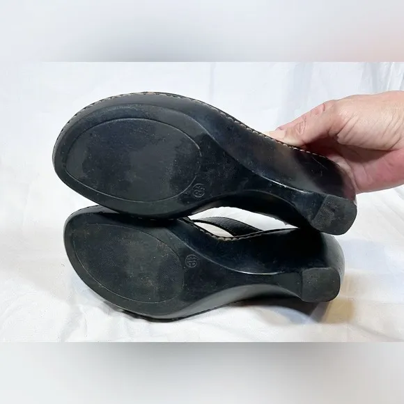 Vintage 90s/Y2K Cherokee Black Leather Criss Cross Wedge Sandals~8.5~  - Image 6