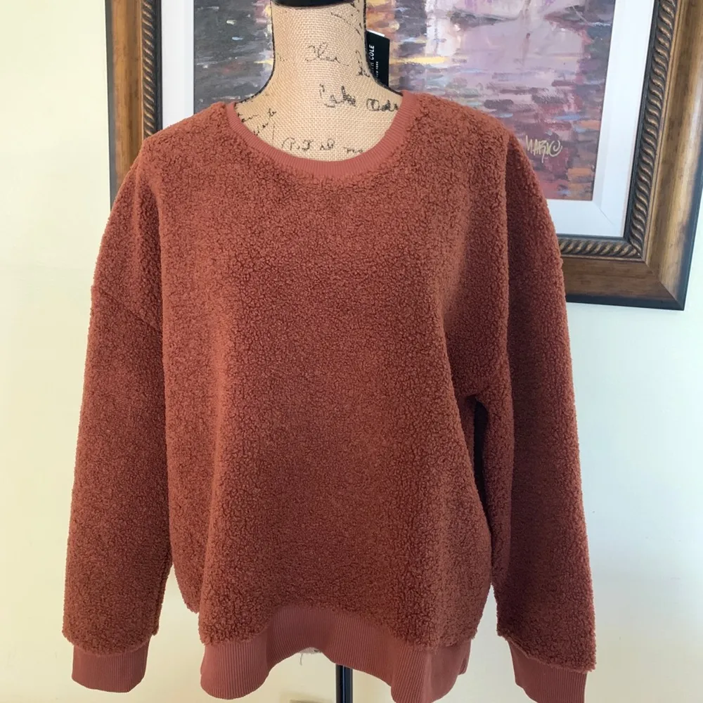 Kenneth Cole Fleece Cozy Sweater - Image 4