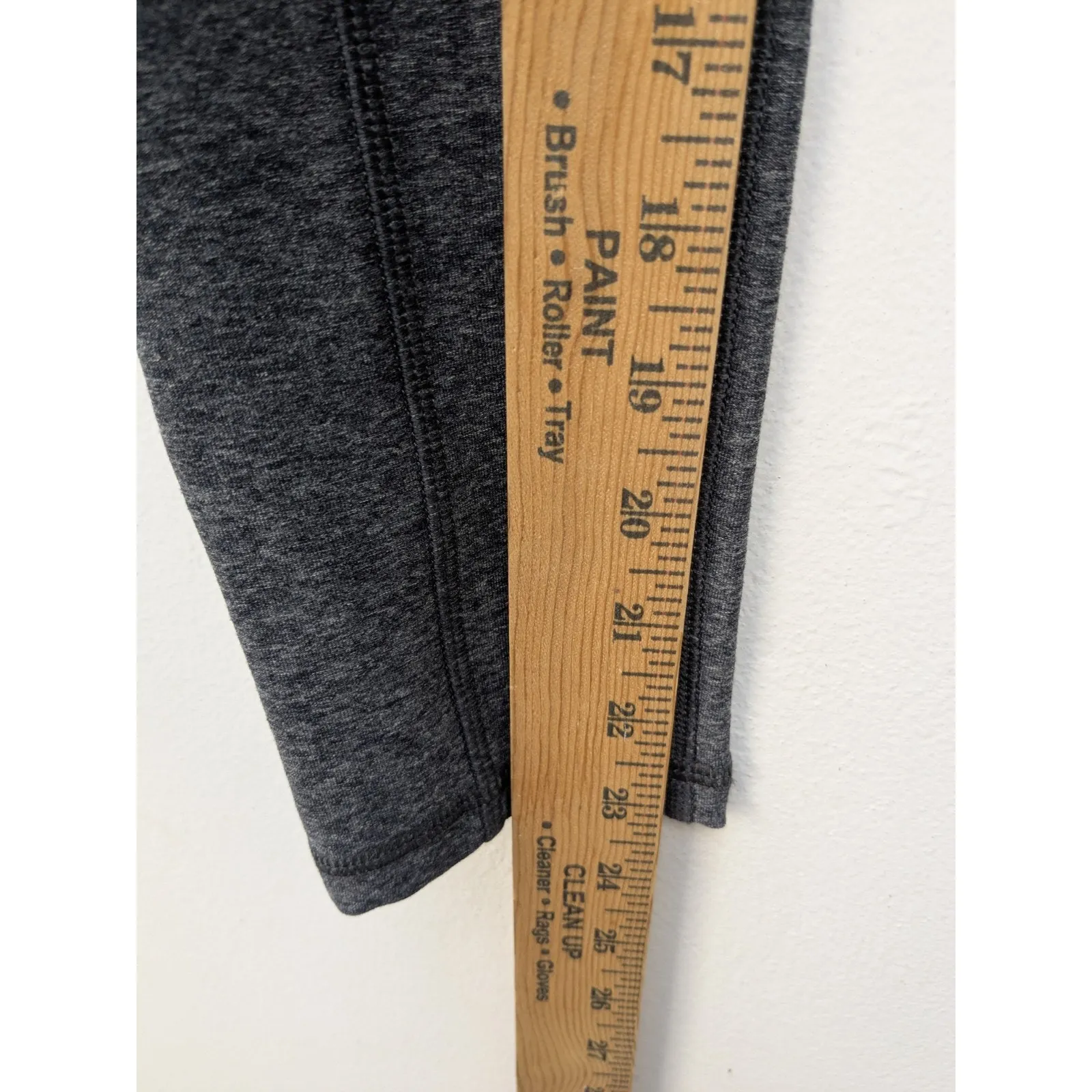 The North Face Women's Flashdry Gym Leggings Grey Size XS EUC - Image 9