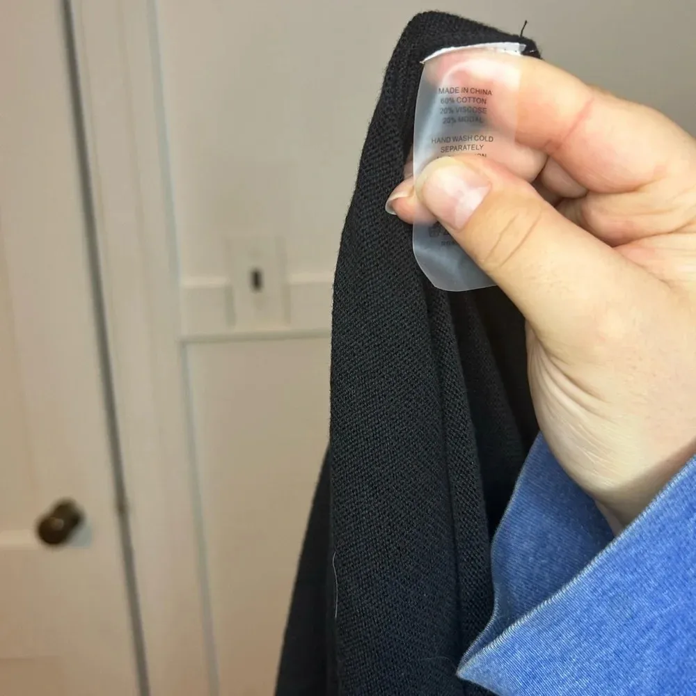 VINCE CAMUTO BLACK PONCHO SWEATER - Image 3