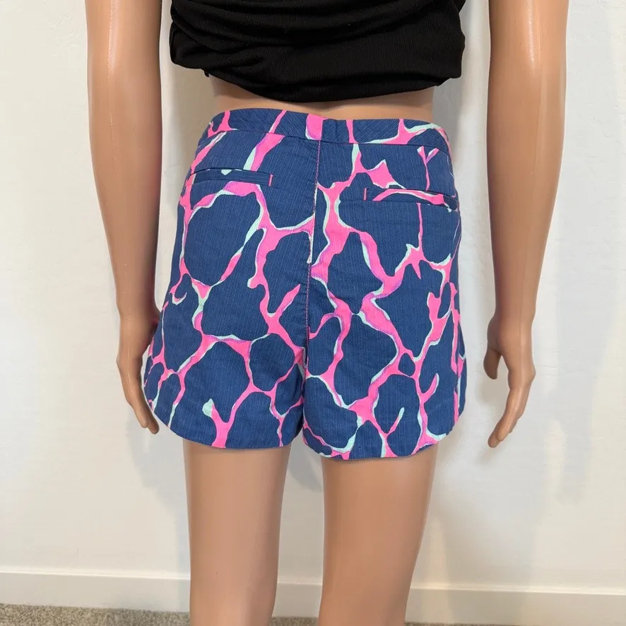Lilly Pulitzer 6 Andie Tiki pink broken shaker giraffe chino short SH2 2731 - Image 5