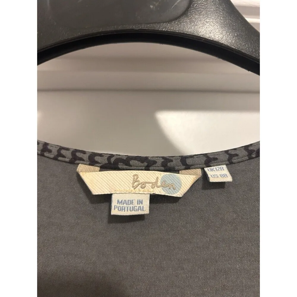 BODEN Floaty Jersey Knit Dress Gray Black Fan Print V - Image 3