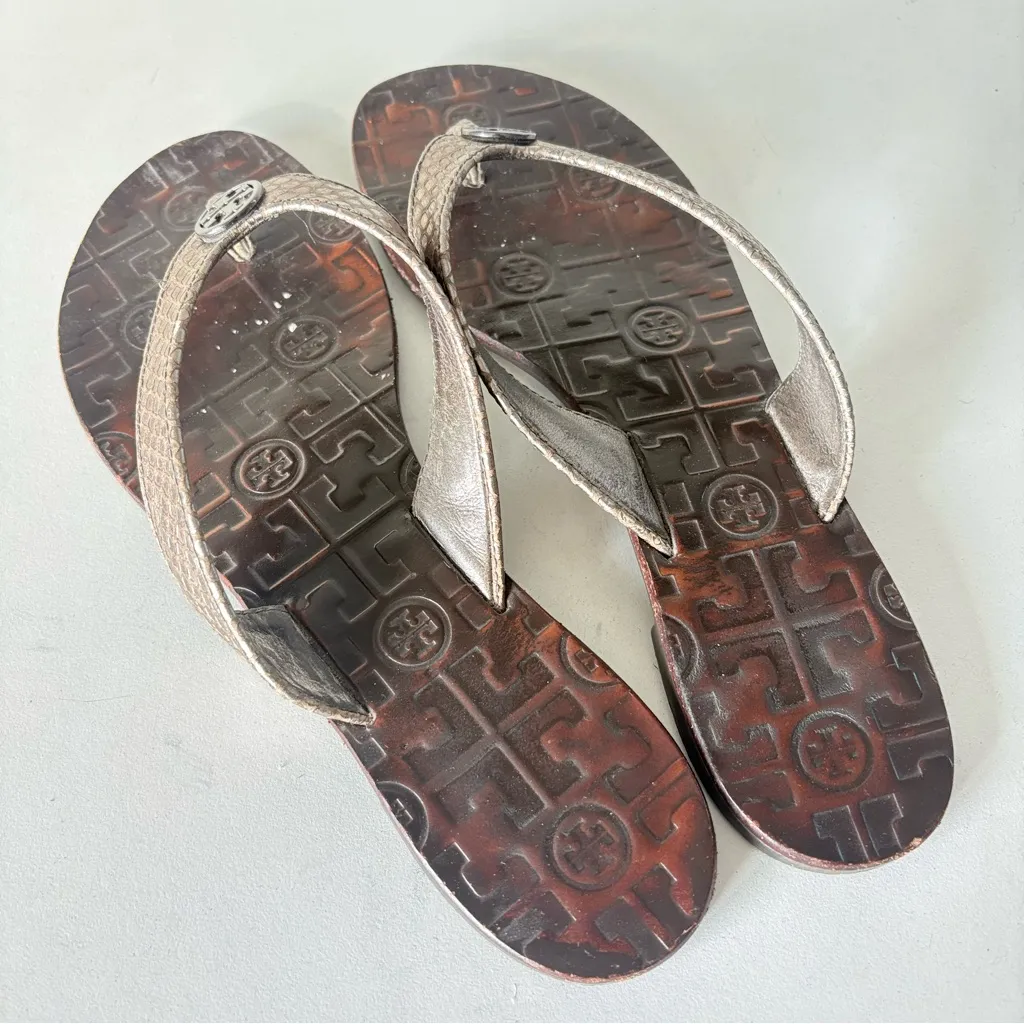 Tory Burch Thora Snake Skin Flip Flop Sandals Women’s Size 10 M Gunmetal Logo - Image 3