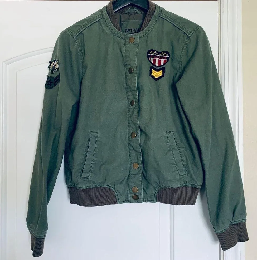 Bethany Mota by Aeropostale Cute Green Army Military Bomber Jacket | Size: M - Image 8