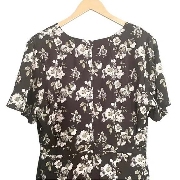 NWT DownEast Dress Black & Ivory Floral Surplice Midi Modest Dress Size Large - Image 5