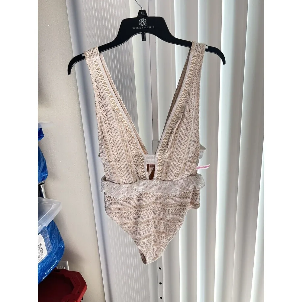 River Island New Peplum High Waist Cut Out One Piece Swim Suit Off White US 8 - Image 8