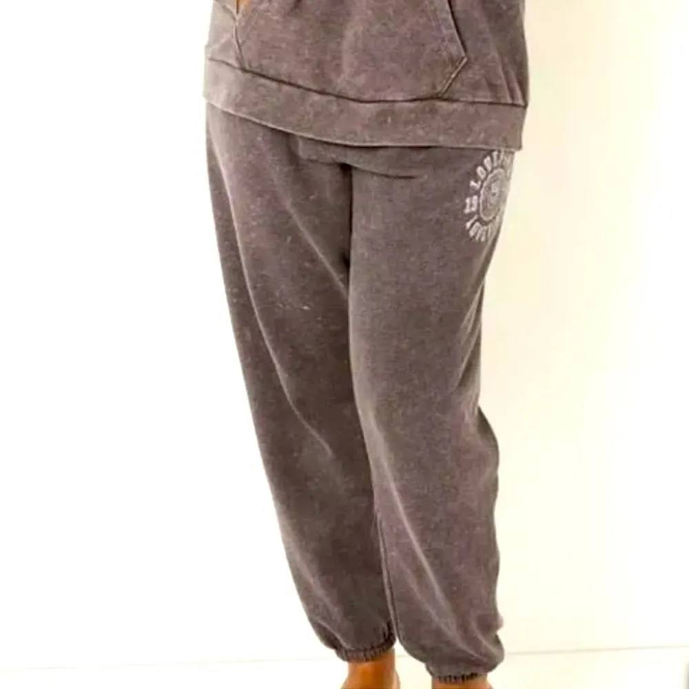 PINK By Victoria’s Secret 
EVERYDAY LOUNGE CLASSIC PANT JOGGER SET - Image 4