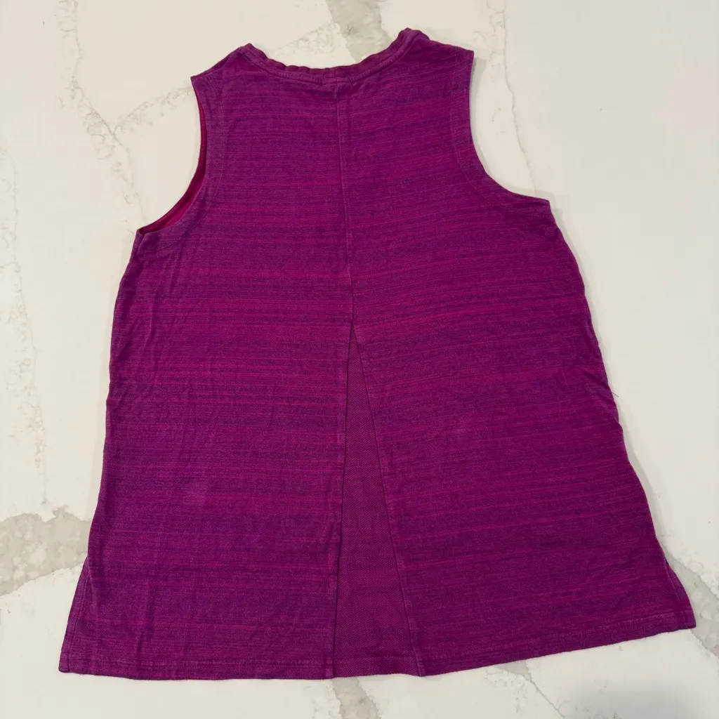 Nike High Low Sleeveless Mesh VNeck Activewear Tank Top Womens Large Plum Purple - Image 6