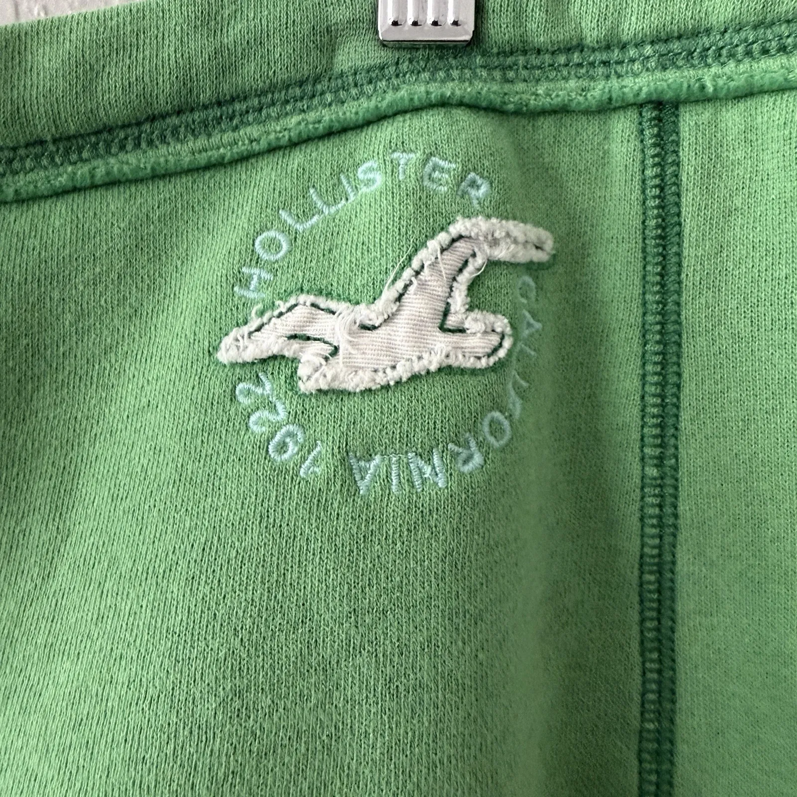 Y2K 2000s Hollister Women's Green Micro Mini Skirt Size L Logo Sweat Terry Cloth - Image 4