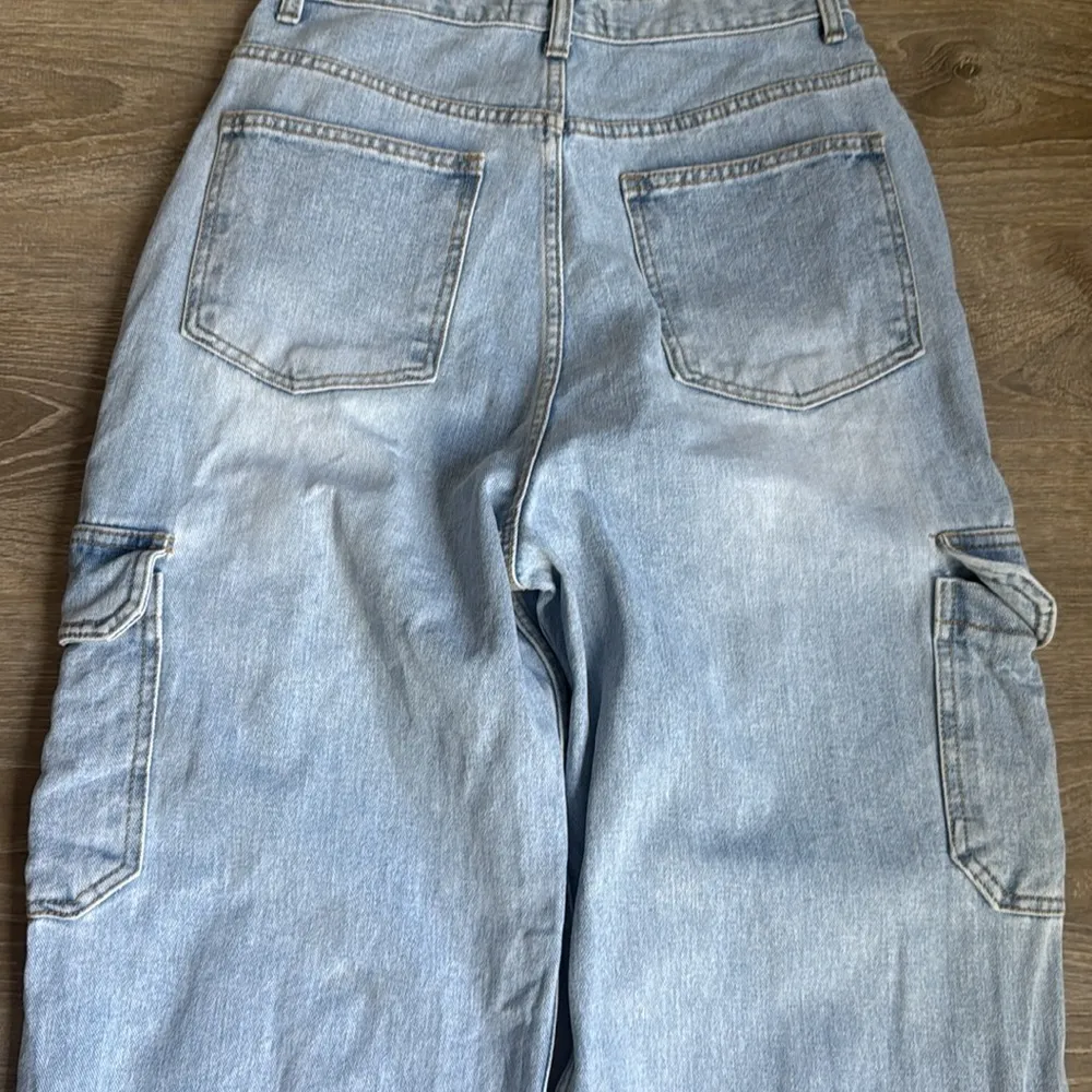 FRANKIE SHOP Kai High-rise Wide-leg Jeans Medium - Image 3