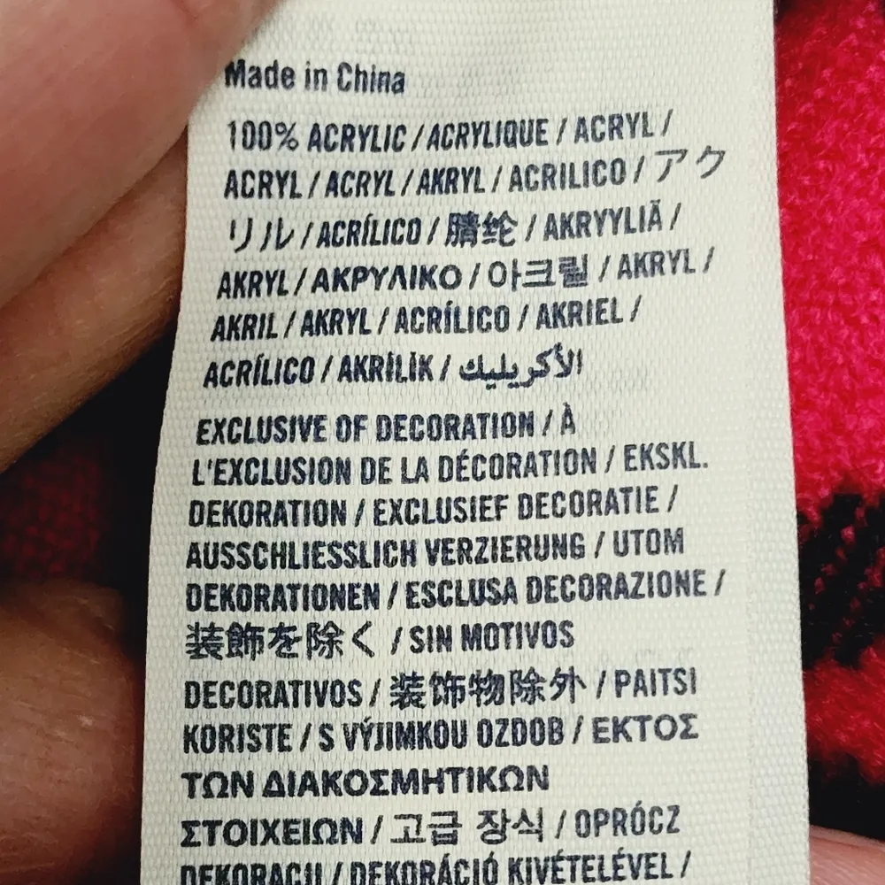 Hollister pink plaid oblong fringe scarf 15x70 - Image 4