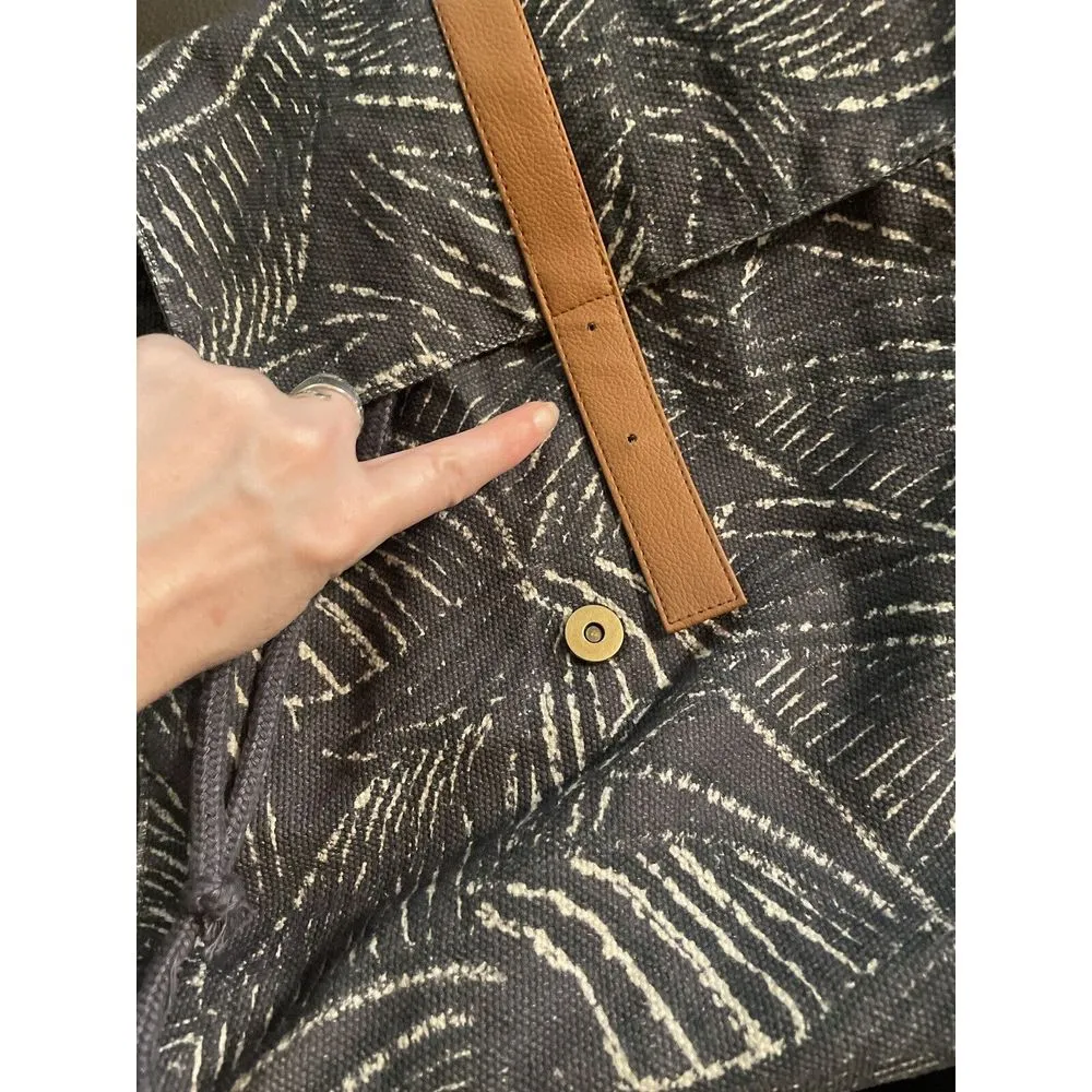 lu elle Back Pack - Image 6